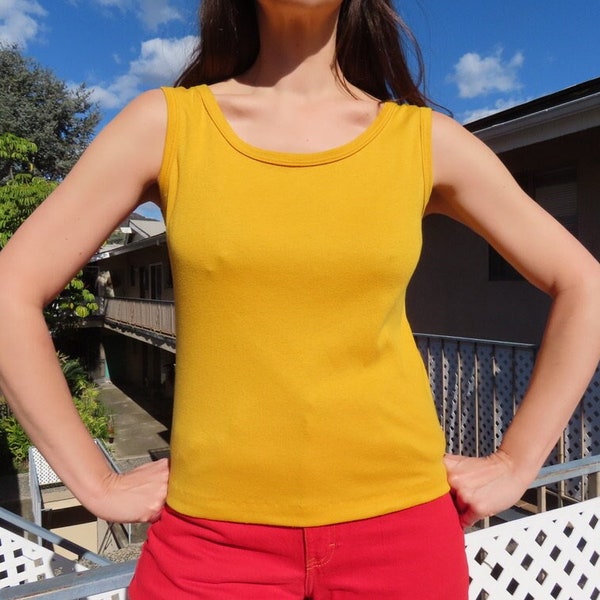 1970s Yellow Tank Top High Scoop Neck Rounded Neckline Wide Strap Mustard Sunshine Sleeveless Shirt size Small - 36" chest / 22.5" length