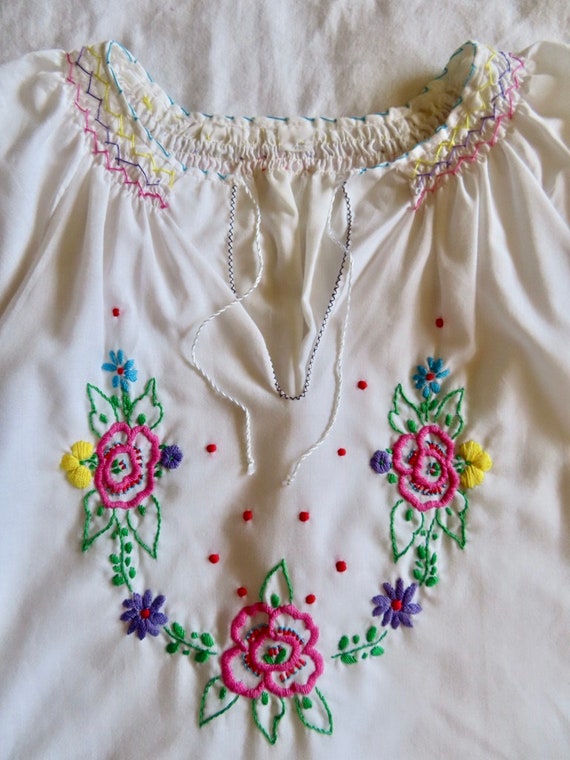 1970s Embroidered Blouse Pink Purple Blue Floral … - image 9