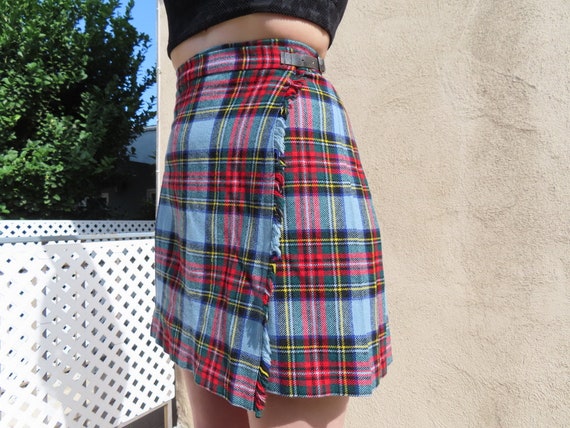 1960s Plaid Skirt Blue Red Pleated Side Buckle Sc… - image 6