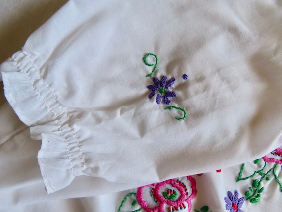 1970s Embroidered Blouse Pink Purple Blue Floral … - image 10