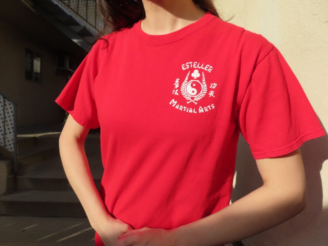 1990年代の格闘技Tシャツ、赤、ハワイ語、陰陽、防具、ゲイロードの