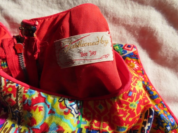 1960s Patchwork Top Multicolor Patterned Sleevele… - image 9