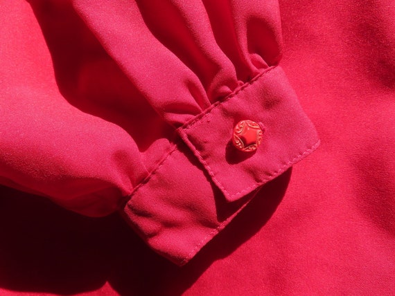 1980s Red Blouse Double Patch Pocket Button Down … - image 9
