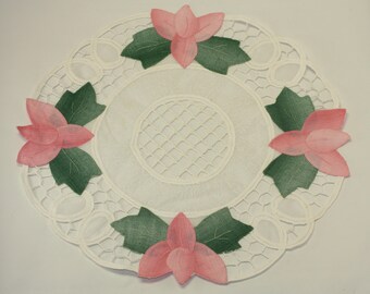 Vintage Pair of White Linen Lotus Flower Applique Cut Work Doilies 14” Diameter