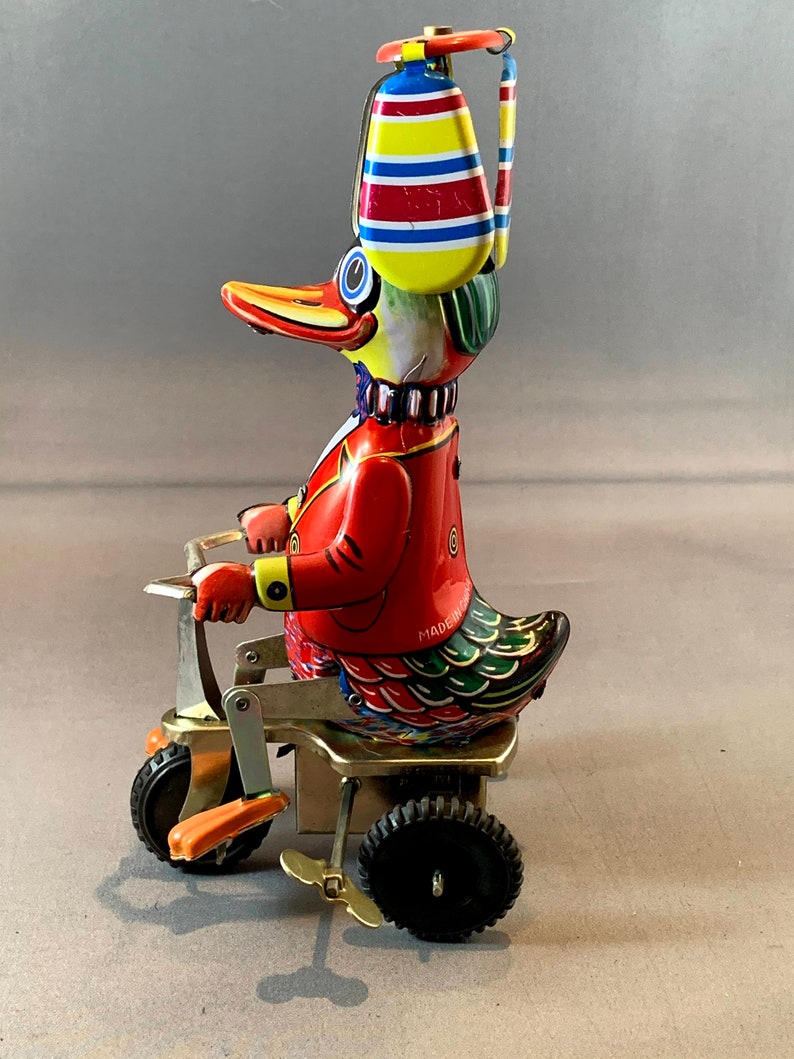 Vintage Reproduction Duck on Bike Working Wind-Up Litho Tin Toy, 8 Tall image 3