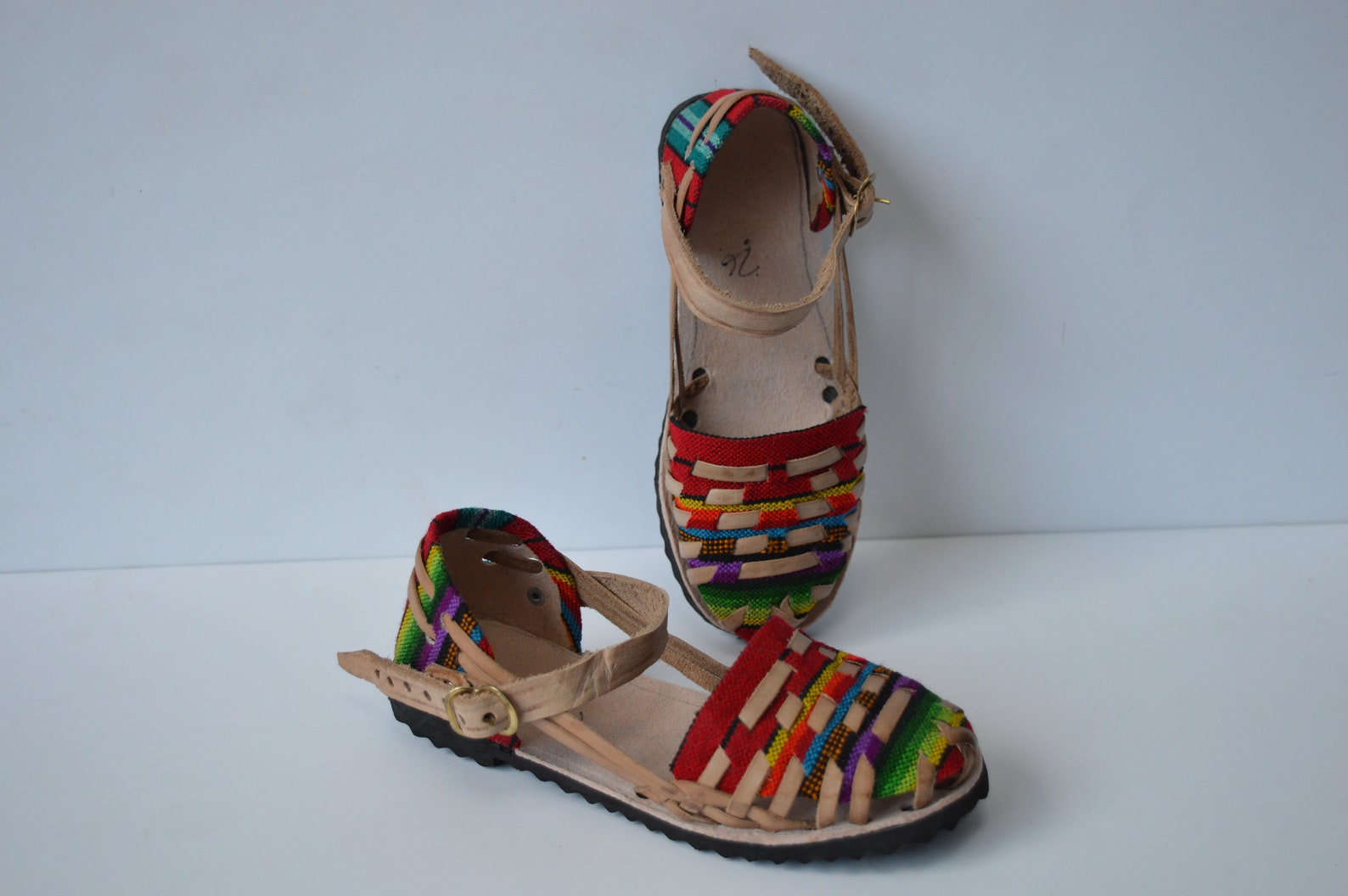 huaraches girl shoes