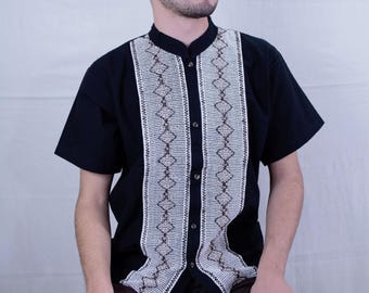 Handmade Embroidered Guayabera Shirt: Traditional Mexican Cotton
