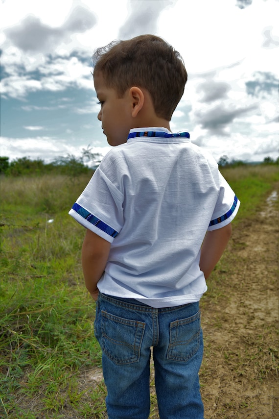 Comprar Camiseta Azul Marino Manga Corta Niño - Camisas y Camisetas  regionales Niño
