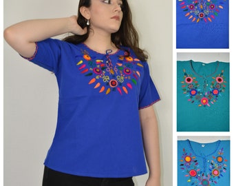 Embroidered Floral Blouse Guatemalan Huipil Hippie-Boho  Artisanal Blouse Guatemalan Floral Top Colorful Top from Guatemala