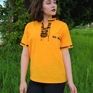 【ULLALA】Danie Short Sleeve Women's Fair Yellow Karl Lagerfeld Women Top Extra Small Yellow 100% Polyester