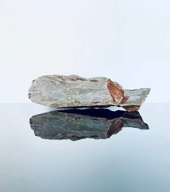 grey aquarium rocks