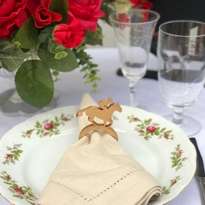 Race Horse Napkin Rings Kentucky Derby Themed Party Decor, Horse Themed Party, Horse Races Tailgate Party Decor Wood/ Painted Gold