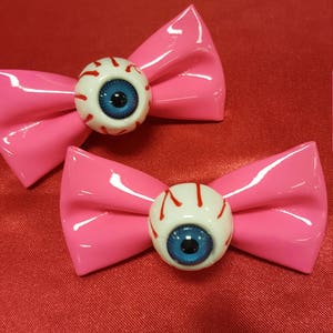 Pink Eyeball Bows