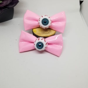 Pink Eyeball Bows