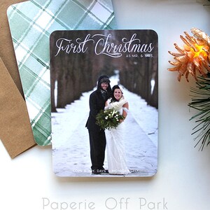 Weihnachtskarte mit Foto - 5x7 - Erste Weihnachten als Mr. und Mrs. - Rustikal kariert - druckbar und personalisiert