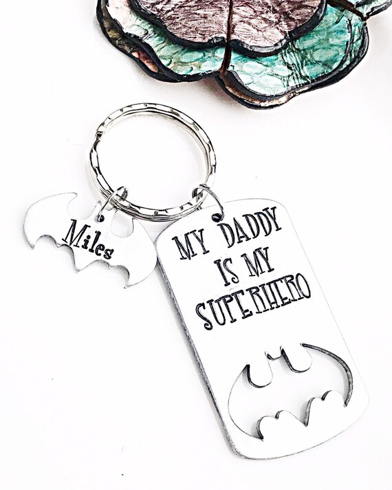 Daddy Gift Batman Keychain Fathers Day Gifts Personalized Superhero Key Chain Husband Gift Mens Gift Birthday Gifts for Dad Gifts for Dad