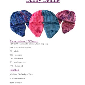 Pu&ograve; includere: Tre berretti da coniglio all'uncinetto in rosa, blu e viola. I berretti sono realizzati con filato di peso medio e un uncinetto da 5,5 mm. Le istruzioni includono abbreviazioni per i punti all'uncinetto.