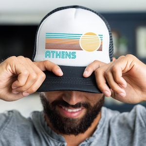 Gorra moderna de Atenas. Gorra de béisbol retro. Gorras modernas con rayas de sol. Viajes a Grecia. Gorras de camionero vintage. Ropa moderna de Georgia.