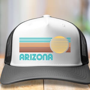 Arizona Modern Hat. Retro Baseball Cap. Modern Sun Stripes Hats. Travel Vacation. Vintage Trucker Hat Fashion. Modern Apparel Gift. bild 1