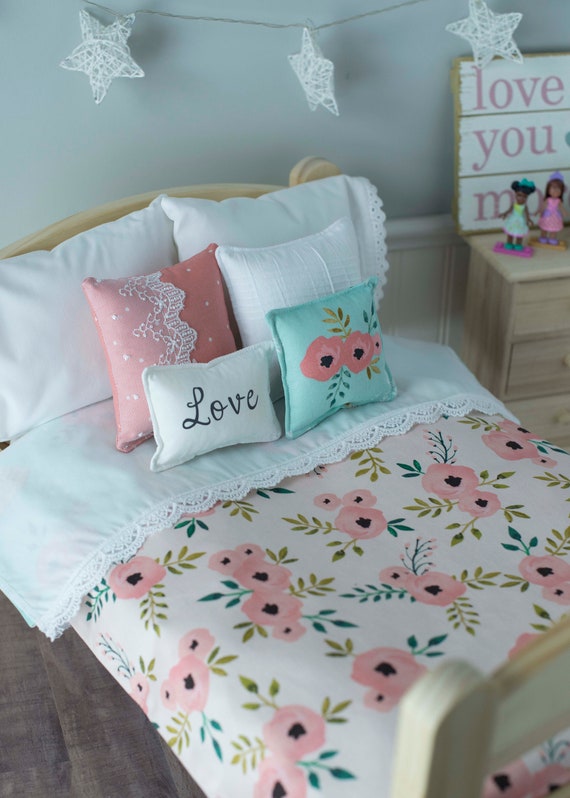18 doll bedding set