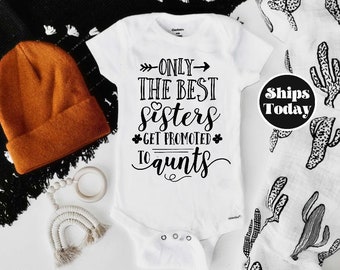 Aunt Onesie®, Aunt Baby Onesie®, Pregnancy Announcement to Sister, Baby Announcement, Baby Shower Gift, New baby gift, Newborn Onesie®