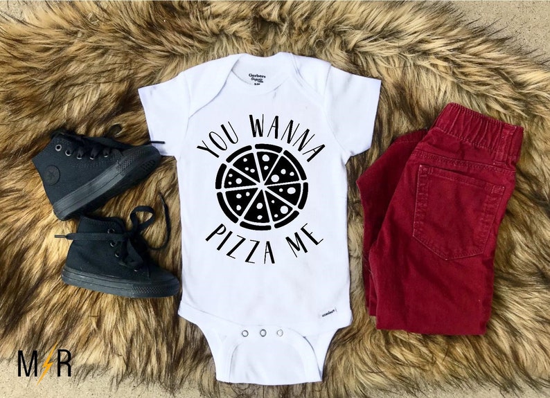 Funny Onesies\u00ae Baby Boy Clothes Cute Baby Baby Onesie\u00ae Baby Clothes Funny Baby Gifts Funny Baby Shower Gift You wanna pizza me