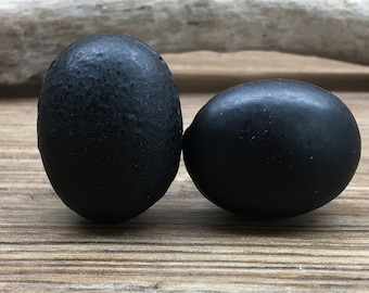 SET OF 2 Black Hammered Oval Knob - Metal Drawer Pulls - Natural Rustic Black Kitchen Home Accents - Old World Furniture