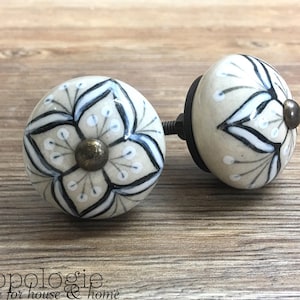 SET OF 2 Cream Grey Black and White Glossy Ceramic Knobs Patterned Drawer Pull Floral Decorative Knob Cabinet Decor image 1