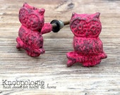 SET OF 2 Owl Knobs Distressed Red Owl Drawer Pull - Cabinet Knob - Furniture Hardware Drawer Pull - Decorative Knob - Bird Owl Nursery Decor