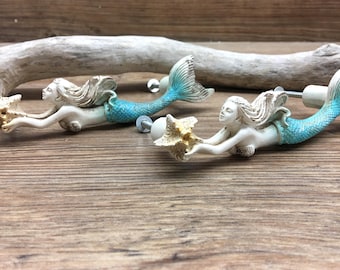 2er SET - Creme und Blaue Meerjungfrau Schubladengriffe - Meerjungfrau Schwanz - Strand Thema - Nautisches Kinderzimmerdekor