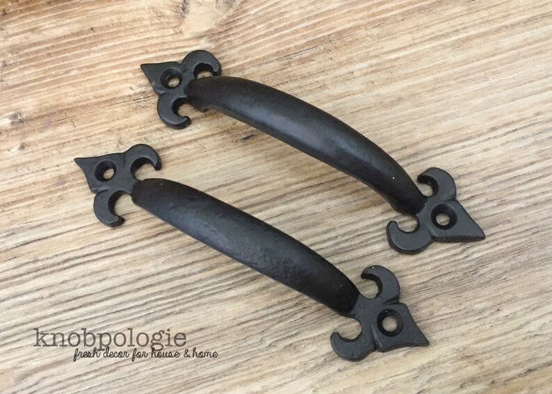 SET OF 2 Medium Black Hammered Metal Drawer Pulls Natural Etsy