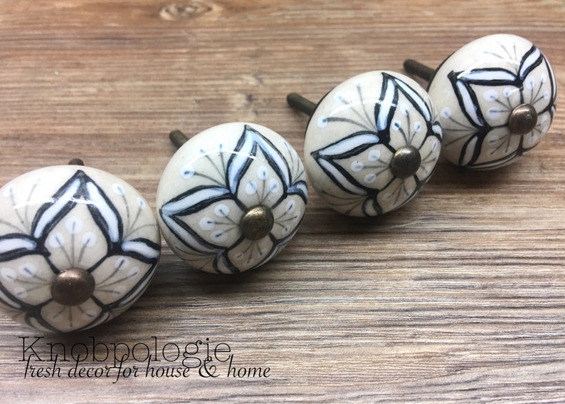 SET OF 2 Cream Grey Black and White Glossy Ceramic Knobs Patterned Drawer Pull Floral Decorative Knob Cabinet Decor image 4