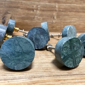 Juego de 6 pomos de piedra verde oscuro - Pomos para armarios de piedra verde bosque