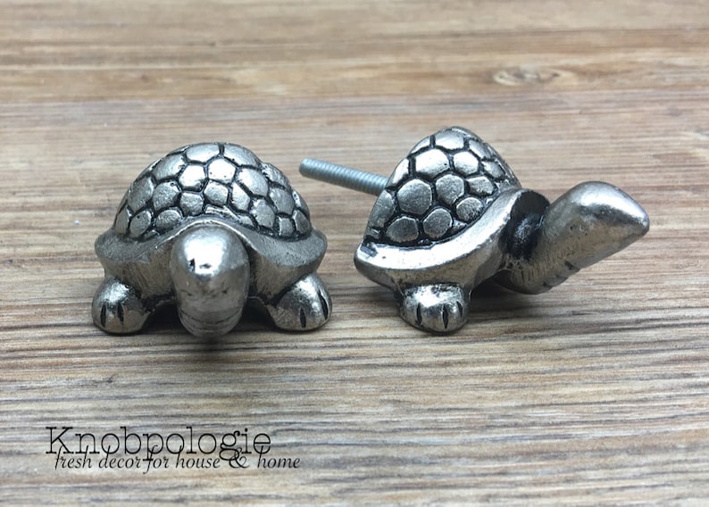 Set Of 2 Turtle Drawer Pulls Antique Pewter Metal Turtle Etsy