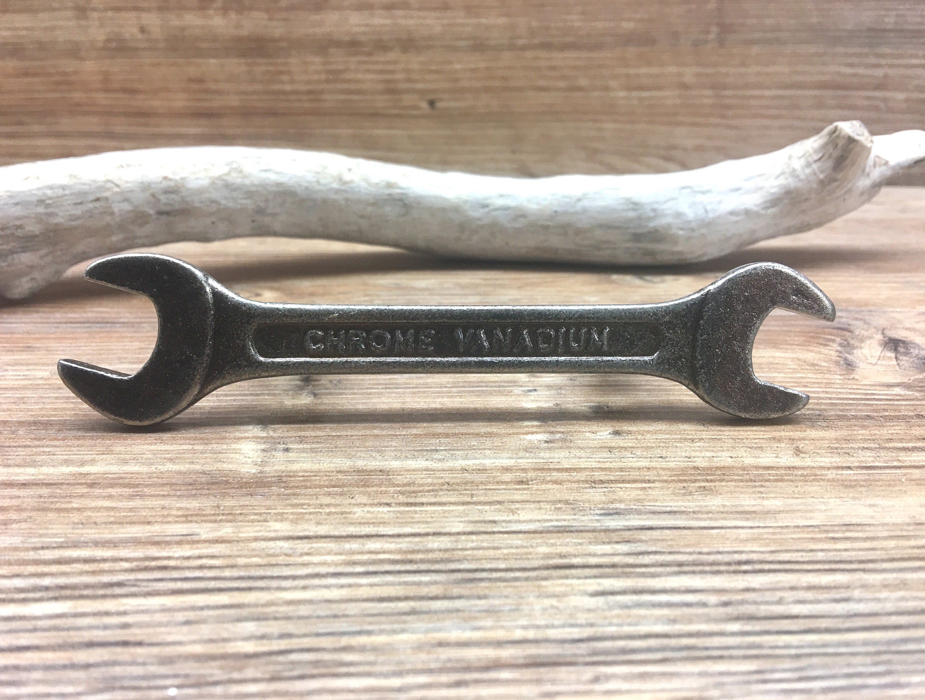 SET OF 4 Wrench handles wrench drawer pull Carpenter Tools Etsy