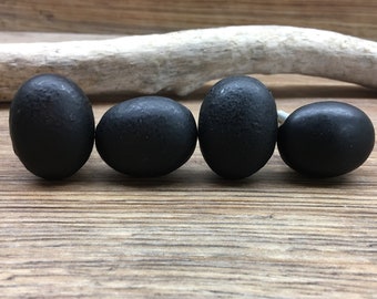 SET OF 4 Black Hammered Oval Knob - Metal Drawer Pulls - Natural Rustic Black Kitchen Home Accents - Old World Furniture