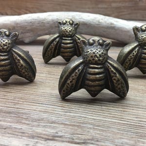 4er Set Knäufe Bumble Bee - Honeybee Möbel Knäufe - Gusseisen Schrank Knäufe - Natur Kinderzimmer Dekor