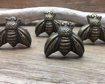 SET VAN 4 Bumble Bee-knoppen - Honeybee kastknop ladeknop - gietijzeren knop - decor natuurkwekerij