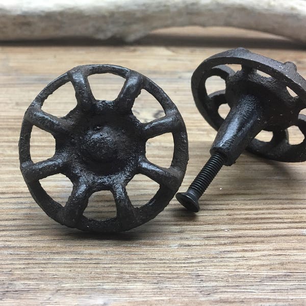 SET Of 2 Cast Iron Water Valve Faucet Knobs - Modern Industrial Drawer Pull - Decorative Knob - Shabby Chic Cabinet Decor