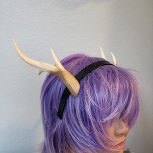 NEW ARRIVAL! Realistic  Doe / Deer Antlers  3D Printed (Ultra Light Weight Plastic) Reindeer Antlers comic-con fantasy fawn