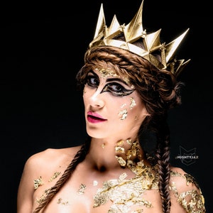 Gold crown Ravenna Inspired Adult queen crown 3d printed