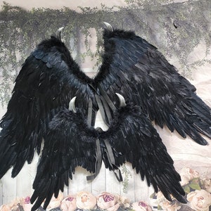 Feather Premium Maleficent Flügel schwarze Federflügel Krähenflügel Rabenflügel mit optionalen Krallen Kind / Erwachsene Maleficent Flügel.