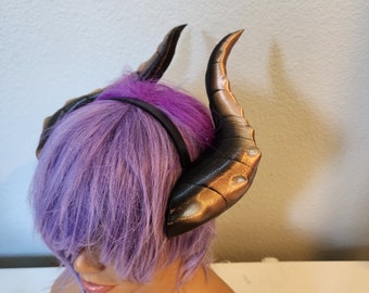 Dragon Beast Grand Costume Cosplay ULTRA LIGHT WEIGHT teifling lean back or pointing up dragon horns