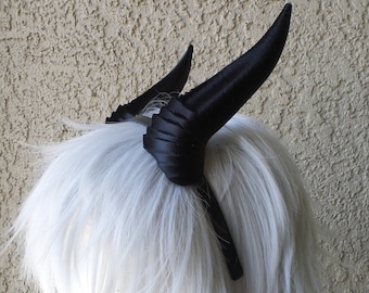 Deanerys Dragon inspired 3d printed horns on headband DIY costume addition dragon ears lizard horns