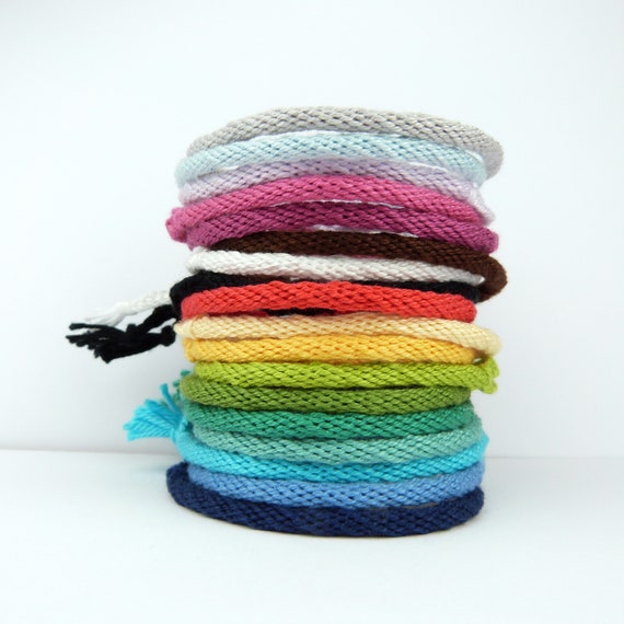 weaving friendship bracelets
