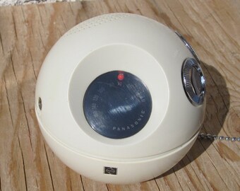 Panasonic R-70 Panpet Ball and Chain Radio - in Box - Etsy