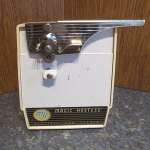 Vintage Magic Hostess Automatic Wall Mount Can Opener.