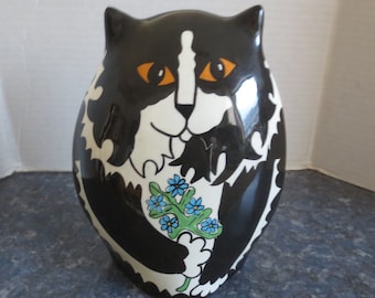 Vintage 2001 Nina Lyman Cats Hand Painted Fun, Cute, Whimsical Tuxedo Cat Vase Artist Signed Ceramic Vase.  **FREE Shipping**