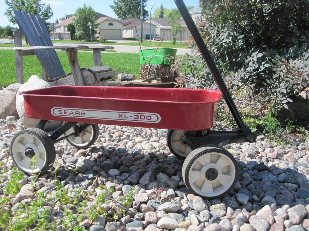 Rare Vintage Sears XL300 Red Metal Wagon Pull Toy. **FREE Shipping