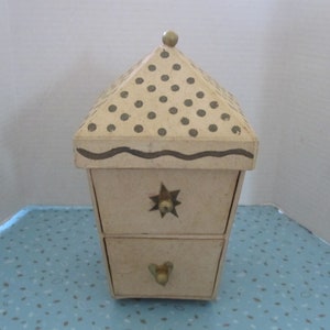 Artisanal Artistique Fabriqué à la main sur mesure, fabriqué à la main en carton recyclé, boîte au trésor de style temple en papier souvenir. **Livraison GRATUITE**